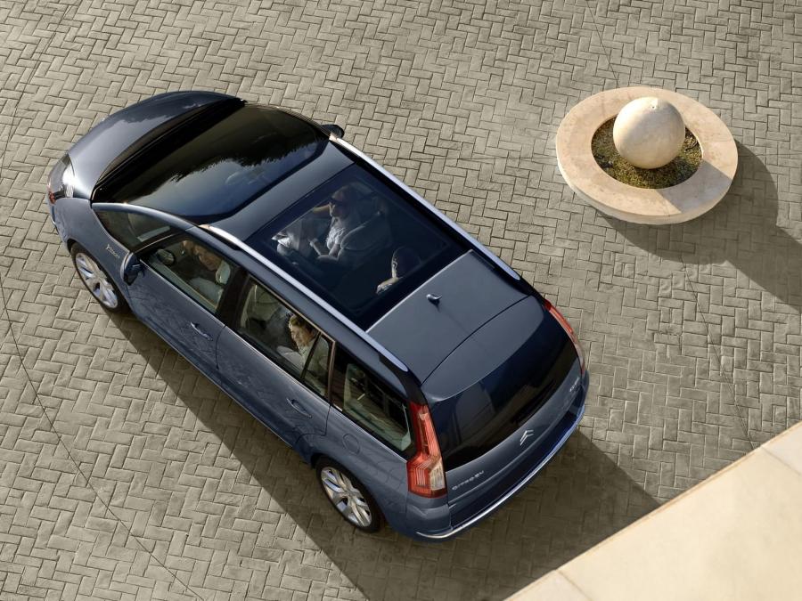  Citroen C4 Picasso 2006 года  (фото 130 из 155)